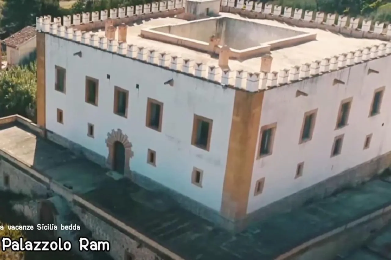 Casa Vacanze Sicilia Bedda Partinico Apartment