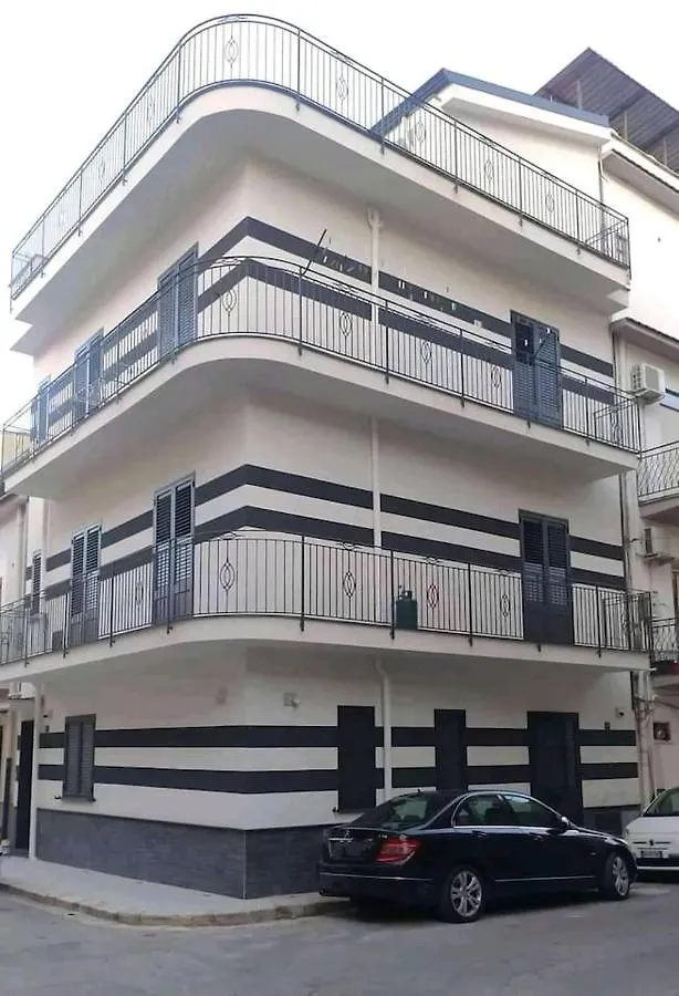 Casa Vacanze Sicilia Bedda Partinico Apartment